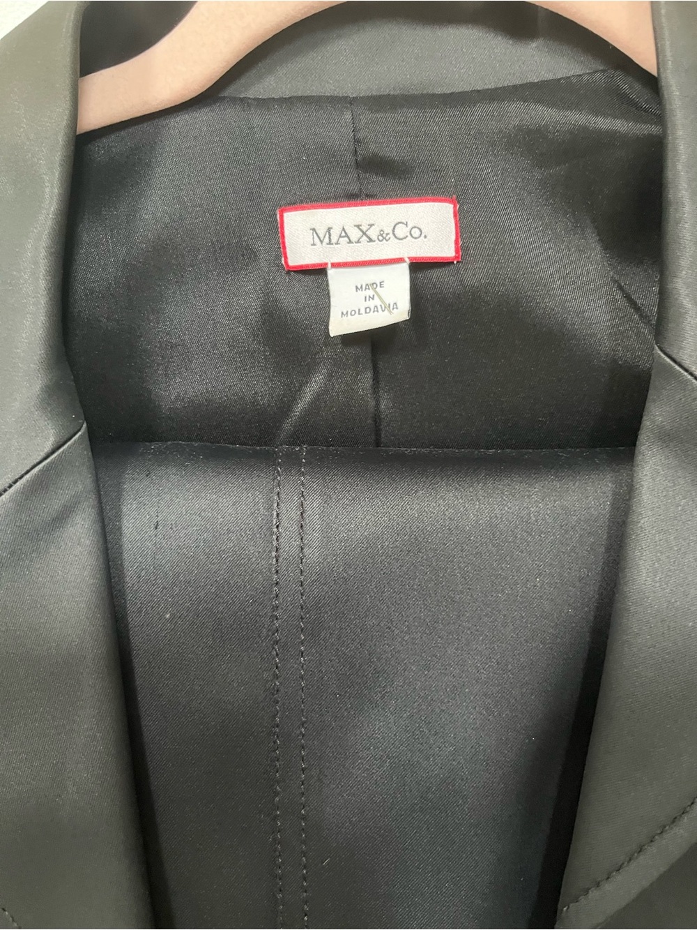 Max & Co. Black Satin-Look Blazer and pencil skirt set size 4